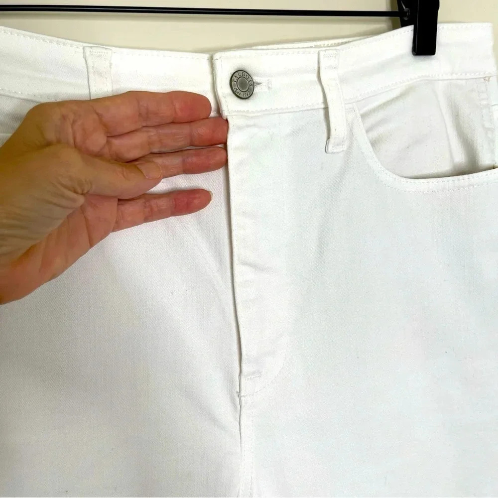 Talbots High Rise Flare Jeans - White summer denim work wear Size 10 - Picture 6 of 11